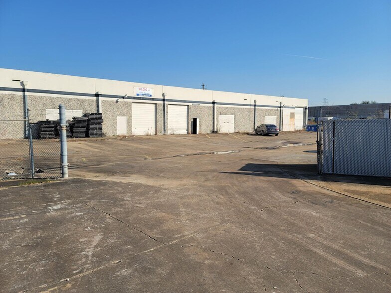 7301 Galveston Rd, Houston, TX à vendre - Photo du bâtiment - Image 3 de 12