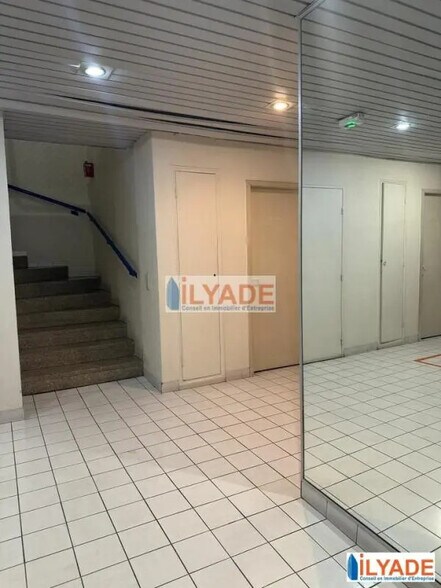 1 Montée De Saint Menet, Marseille for lease - Building Photo - Image 2 of 4