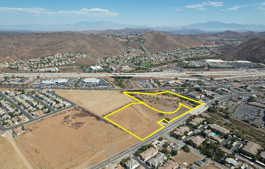 12.37 AC Lakeshore Drive, Lake Elsinore, CA for sale - Building Photo - Image 3 of 10