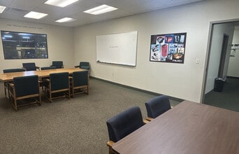 2290 W Main St, Alliance, OH for lease Interior Photo- Image 1 of 6