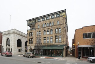 Plus de détails pour 221 Glen St, Glens Falls, NY - Bureau/Commerce de détail à louer