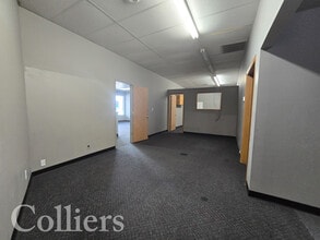 615-671 Blue Lakes Blvd N, Twin Falls, ID à louer Photo intérieure- Image 2 de 4