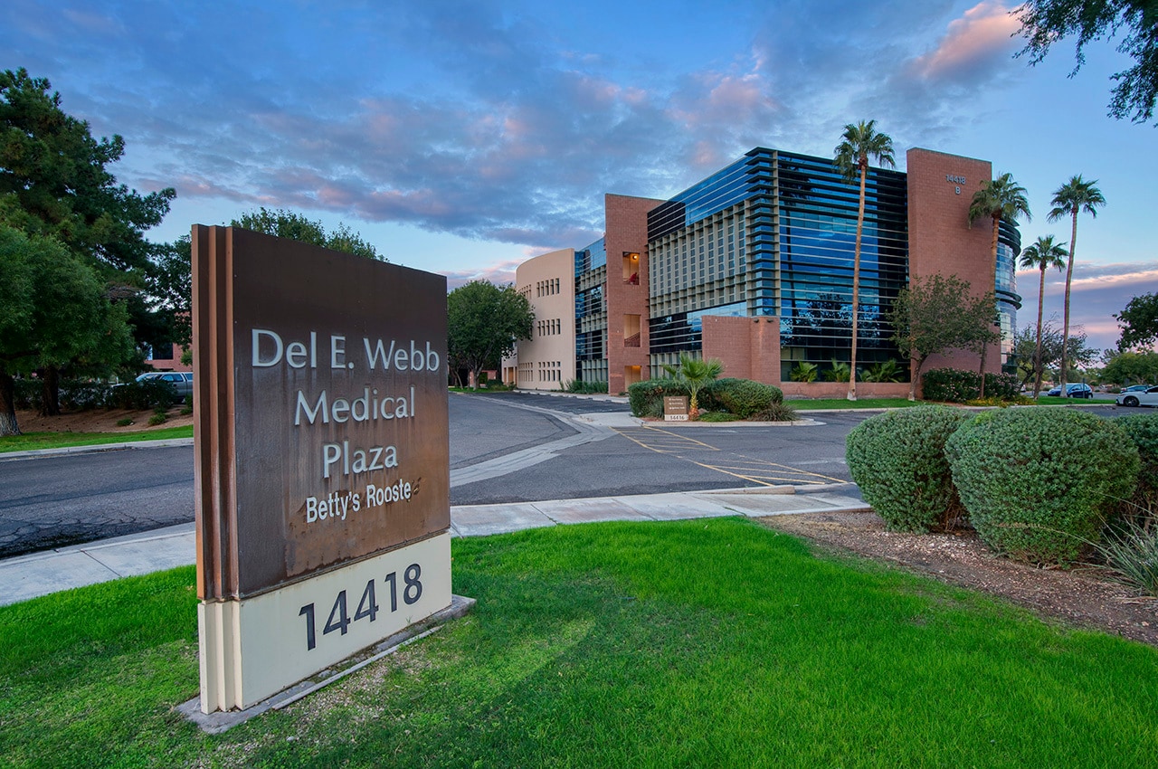14420 W Meeker Blvd, Sun City West, AZ à louer Photo du bâtiment- Image 1 de 10
