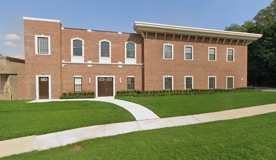 53200 Van Dyke Ave, Shelby Township, MI à louer - Photo du bâtiment - Image 1 de 2