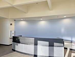 428 Aviation Blvd, Santa Rosa, CA for lease Interior Photo- Image 2 of 7