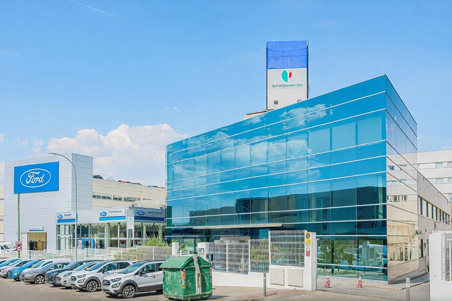 Calle Francisco Gervás, 4, Alcobendas, Madrid for lease - Primary Photo - Image 1 of 1