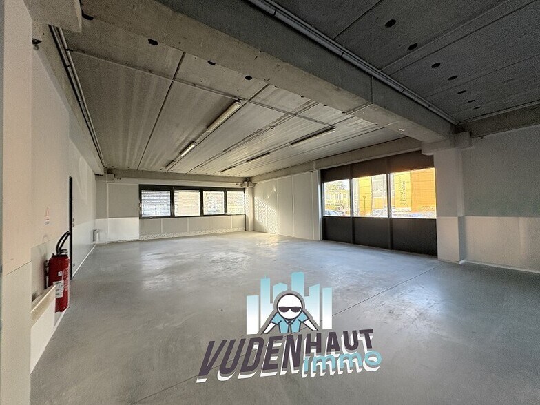 Office in Balma for lease - Interior Photo - Image 3 of 18