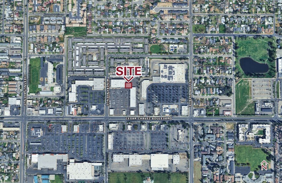 4903 E Kings Canyon Rd, Fresno, CA for lease - Building Photo - Image 2 of 4