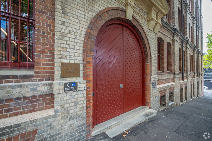 1-17 Kent St, MILLERS POINT à louer - Photo du bâtiment - Image 3 de 3