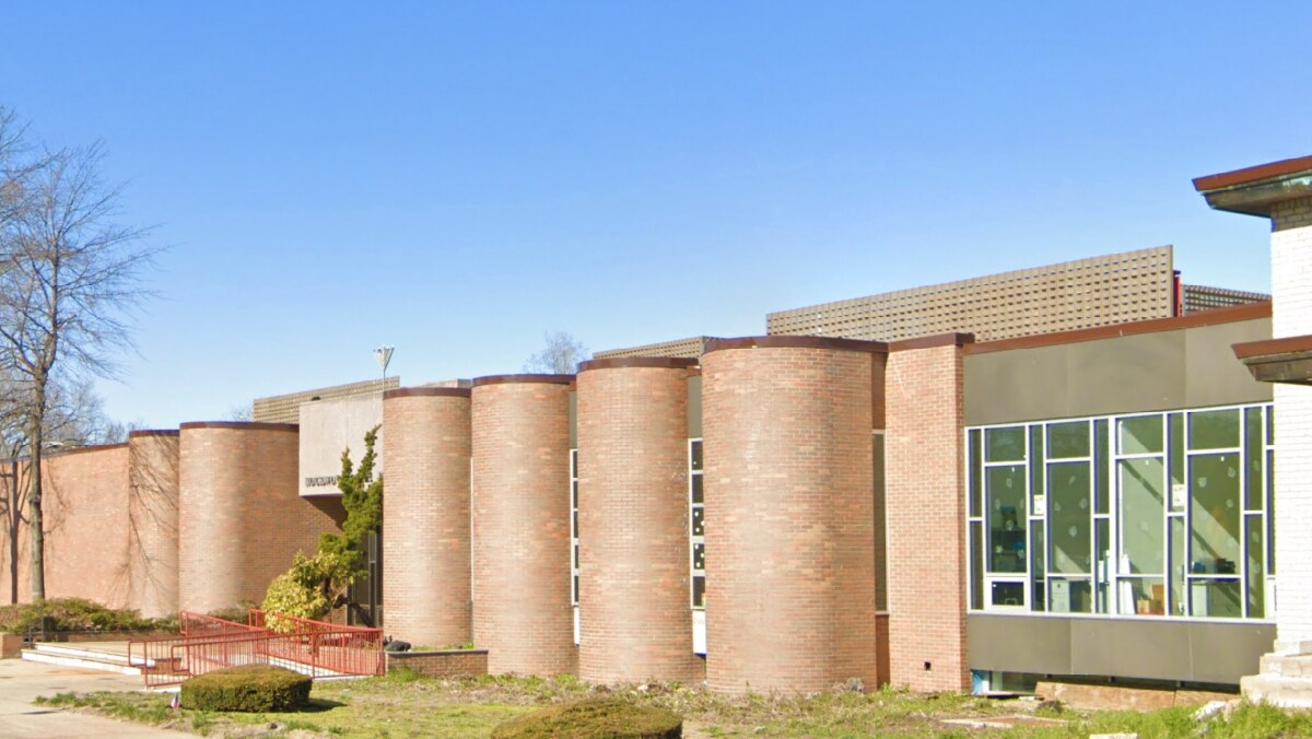 15645 84th St, Howard Beach, NY à vendre Photo du bâtiment- Image 1 de 1