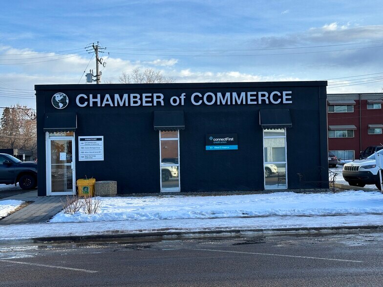 9923 103 St, Fort Saskatchewan, AB à vendre - Photo du bâtiment - Image 1 de 1