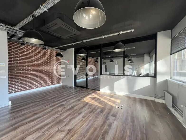 Bureau dans Fontenay-sous-Bois à louer - Photo intérieure - Image 2 de 7