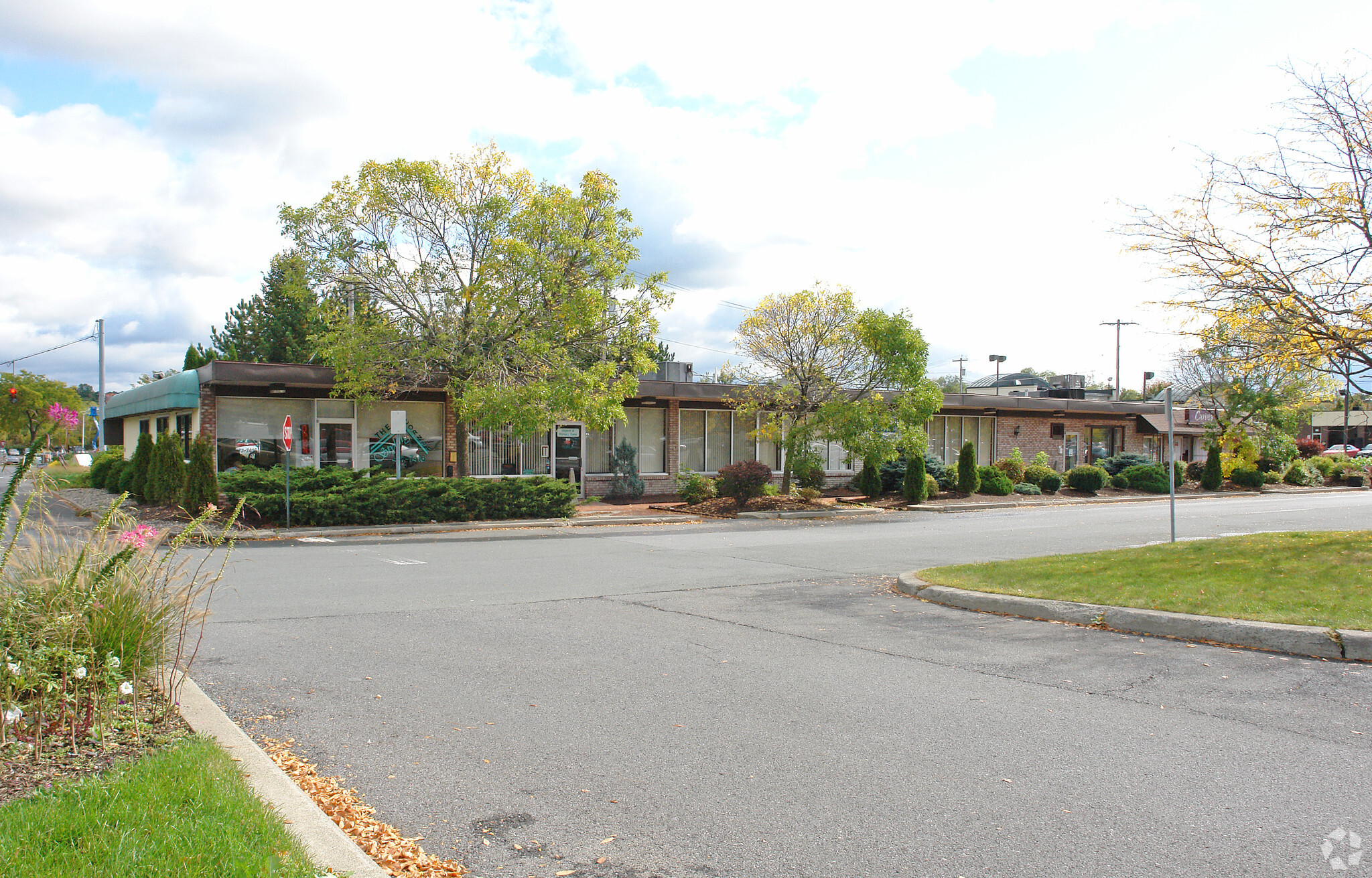 598 Columbia Tpke, East Greenbush, NY for sale Primary Photo- Image 1 of 1