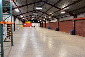 604 McClary Ave, Oakland, CA à louer Photo intérieure- Image 2 de 5