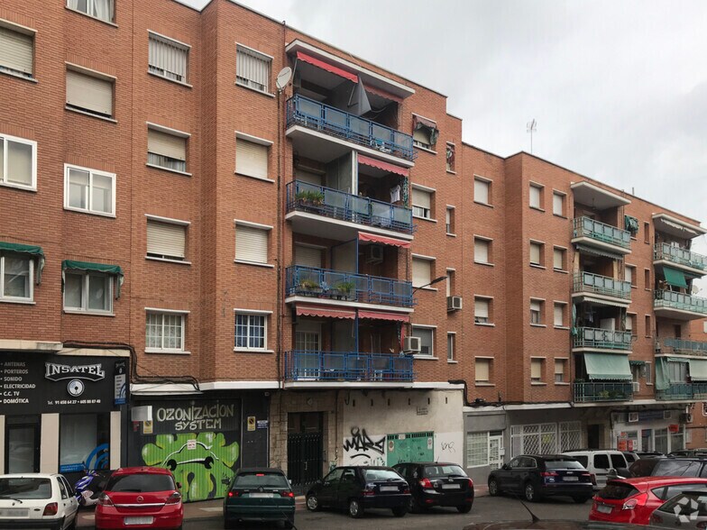 Calle Mercedes Izquierdo, 13, San Sebastián de los Reyes, Madrid for sale - Primary Photo - Image 1 of 1