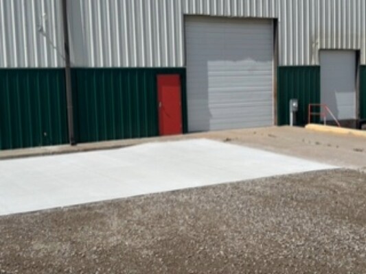 1535 NW 36th St, Newton, KS à louer - Photo du bâtiment - Image 3 de 7