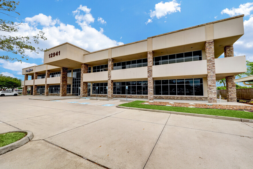 12941 Gulf Fwy, Houston, TX for lease - Building Photo - Image 1 of 36