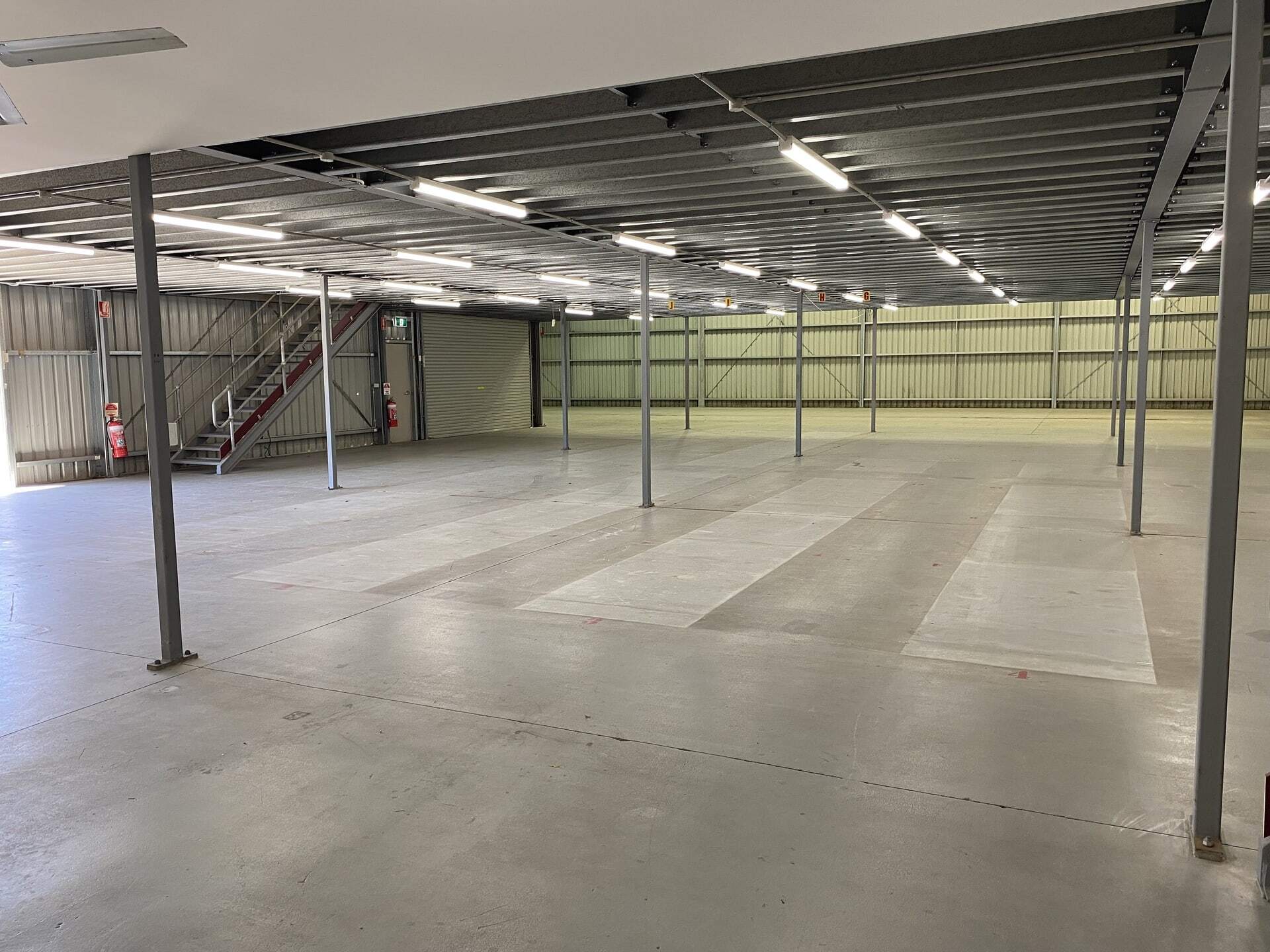 15 Mildon Road, Tuggerah for lease Interior Photo- Image 1 of 5