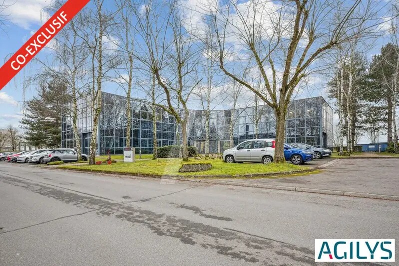 Flex dans Saclay à louer - Photo du bâtiment - Image 1 de 12