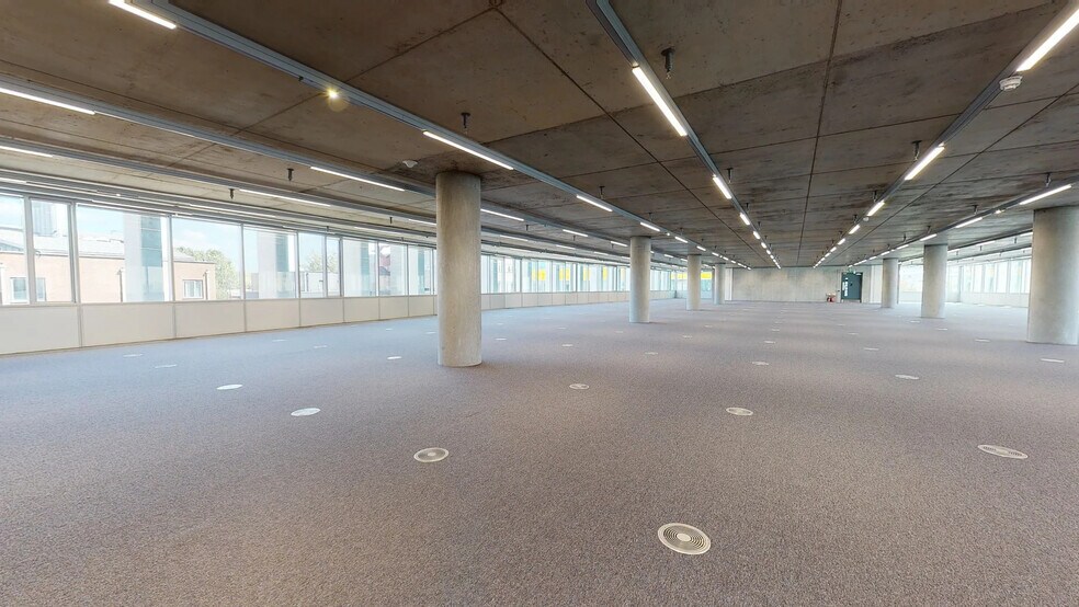 11 Evesham St, London for lease - Matterport 3D Scan - Image 3 of 22