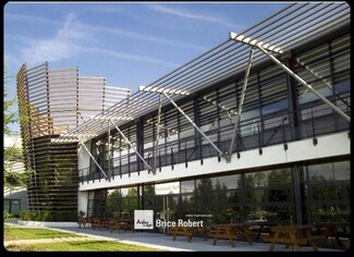 More details for 8 Place Berthe Morisot, Saint-Priest - Office for Lease