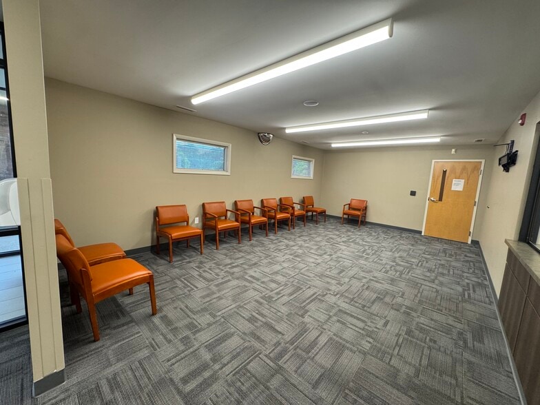 1755 Fulton St, Elkhart, IN for sale - Building Photo - Image 3 of 9