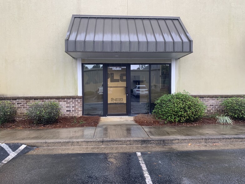 1146 Elma G Miles Parkway, Hinesville, GA for lease - Building Photo - Image 2 of 5