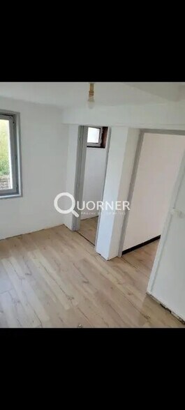 Local d'activités dans Béthune à vendre - Photo du bâtiment - Image 3 de 9
