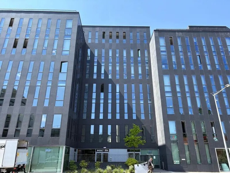 57-59 Rue De Saint-Cyr, Lyon for lease - Building Photo - Image 2 of 12