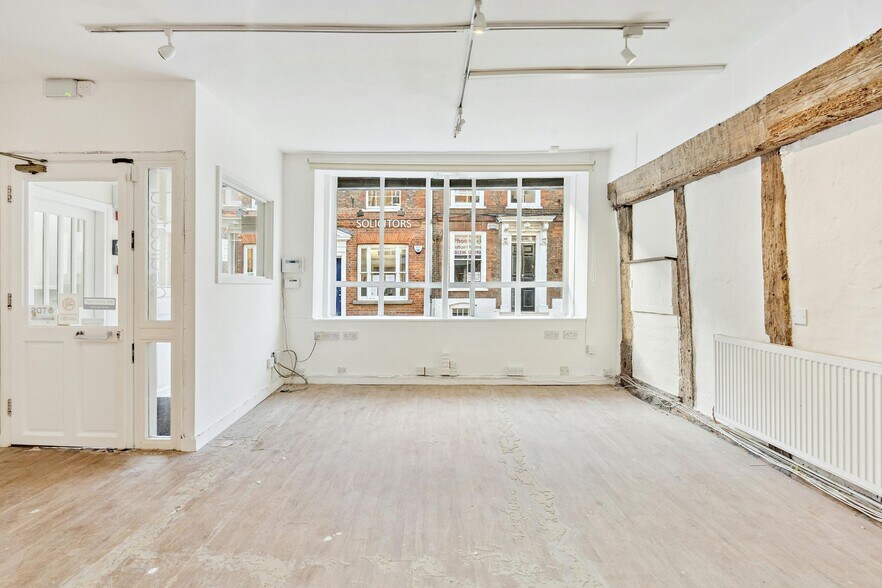 15 Temple St, Aylesbury à louer - Photo du bâtiment - Image 3 de 39