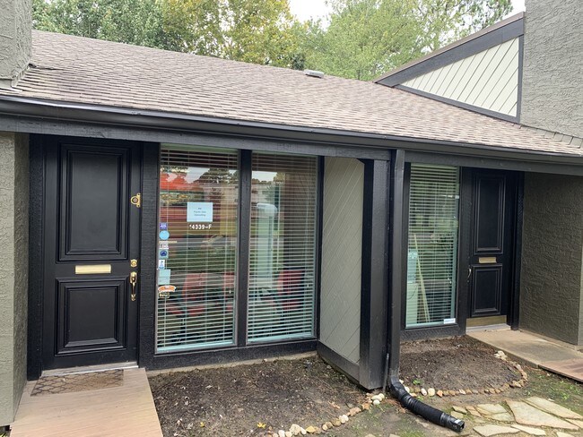 Plus de détails pour 14339 Torrey Chase Blvd, Houston, TX - Bureau à louer