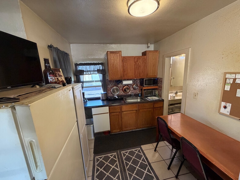 1431 6th St, Umatilla, OR for sale - Building Photo - Image 3 of 5