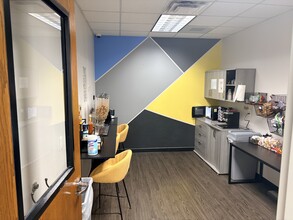 1105-1141 W 2400 S, Salt Lake City, UT for lease Interior Photo- Image 1 of 19