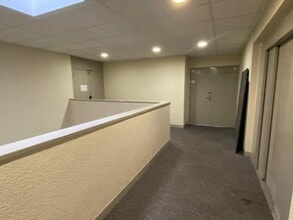 114 Avenue Louis Roche, Gennevilliers à louer Photo intérieure- Image 2 de 3