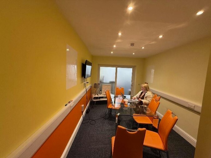 Abbey Barn Lane, Flackwell Heath, High Wycombe for lease Interior Photo- Image 1 of 2