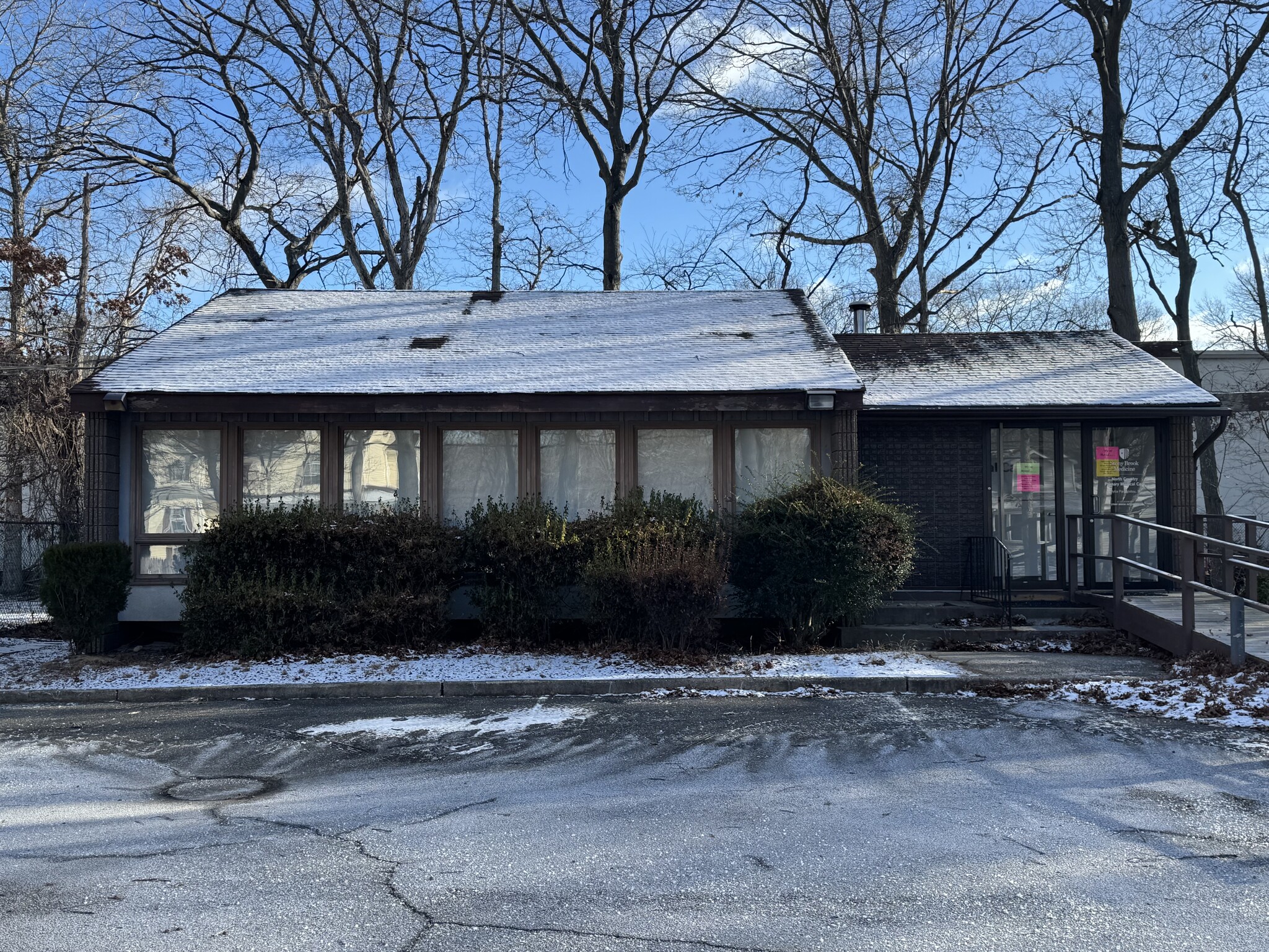 43 Radio Ave, Miller Place, NY for lease Primary Photo- Image 1 of 17