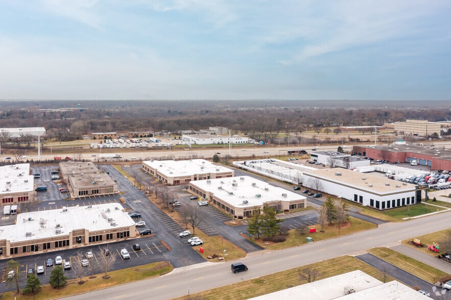 735 Tollgate Rd, Elgin, IL for sale - Aerial - Image 2 of 6