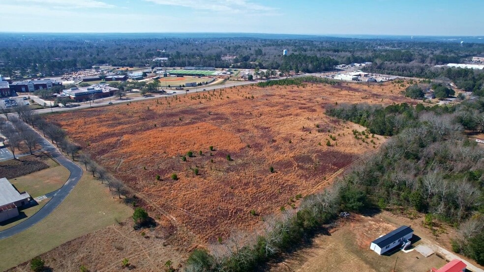 Rutland Drive Dr, Aiken, SC à vendre - Vidéo sur l’inscription commerciale - Image 2 de 15