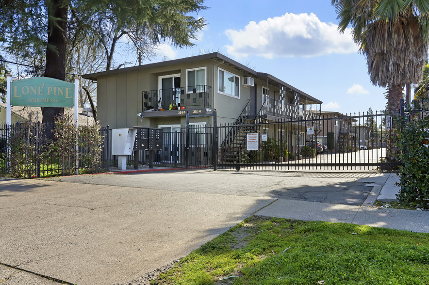 3544-3554 Auburn Blvd, Sacramento, CA à vendre - Photo du bâtiment - Image 1 de 1