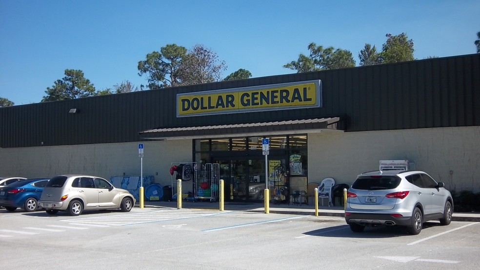 Dollar General, Titusville, FL à vendre - Photo du bâtiment - Image 1 de 1