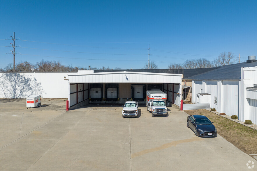 412 W Beecher St, Adrian, MI for lease - Building Photo - Image 3 of 5