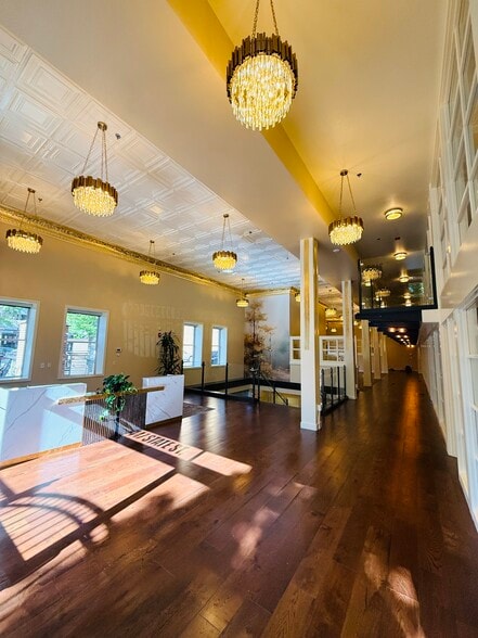447 State St, Salem, OR for lease - Interior Photo - Image 2 of 46