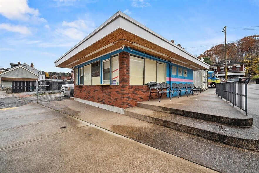 624 North Ave, Pittsburgh, PA for sale - Building Photo - Image 1 of 33