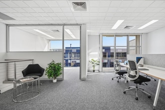 15 Ricketts Road, Mount Waverley for lease Interior Photo- Image 2 of 6