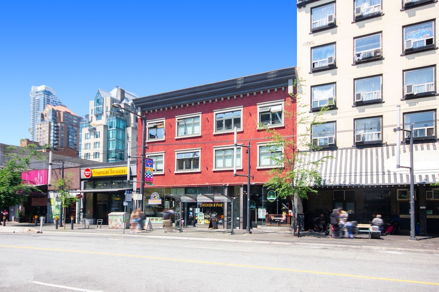 1033 Granville St, Vancouver, BC à vendre - Photo du bâtiment - Image 3 de 18