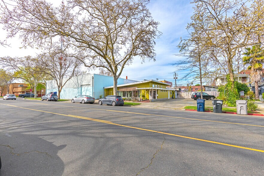 1819 23rd St, Sacramento, CA à louer - Photo principale - Image 2 de 7
