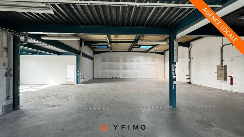Industrial in Tremblay-en-France for lease - Interior Photo - Image 2 of 7