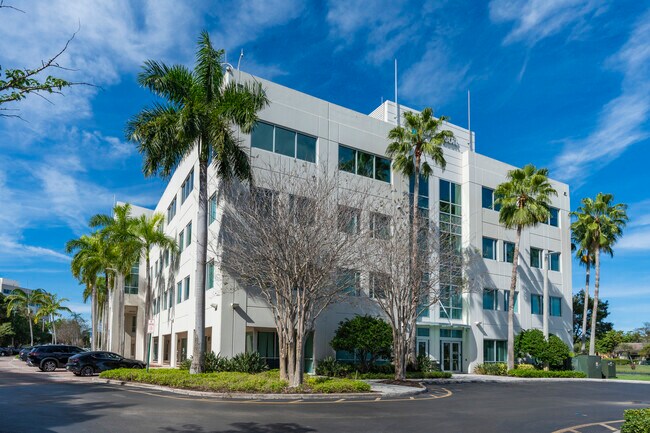 More details for 6750 N Andrews Ave, Fort Lauderdale, FL - Coworking for Lease