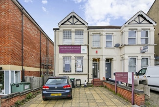 More details for 32 Church Hl, Loughton - Retail for Sale