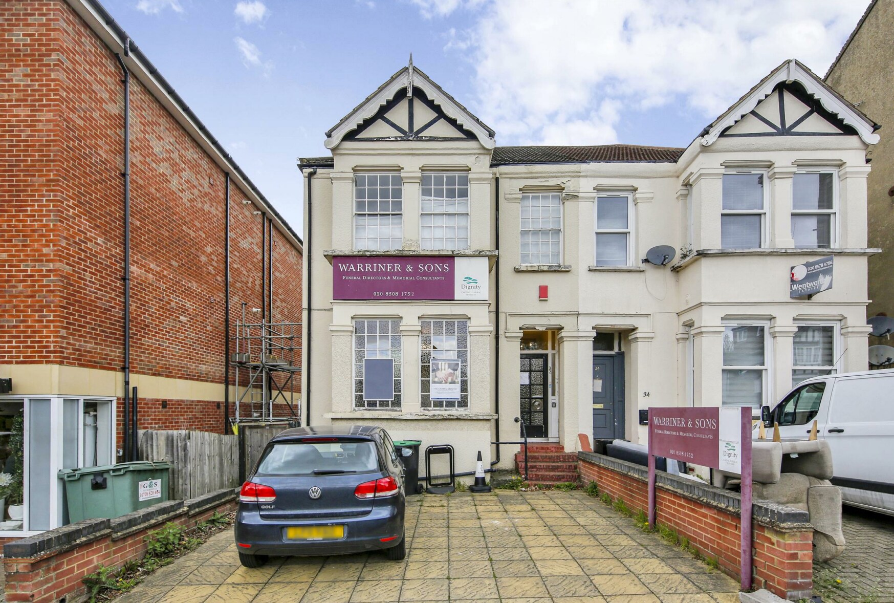 32 Church Hl, Loughton à vendre Photo principale- Image 1 de 14